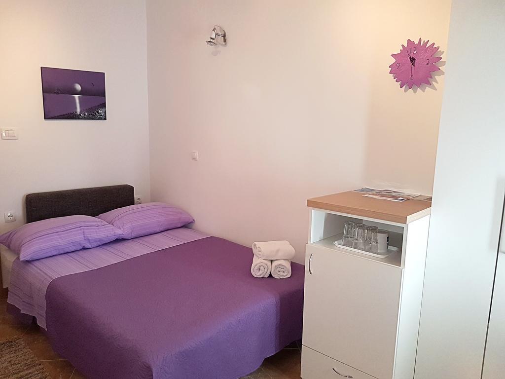 Ivana With Private Bathroom - Center Of Maison d'hôtes *